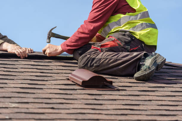 Best Flat Roof Repair Services  in Whitfield, FL